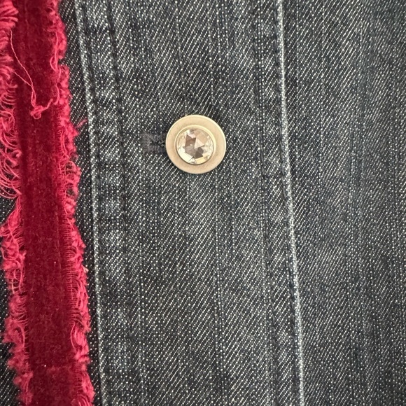 IOS Women’s  Blue Denim Jacket with Colorful Accents on Back Sz Large - Picture 4 of 6